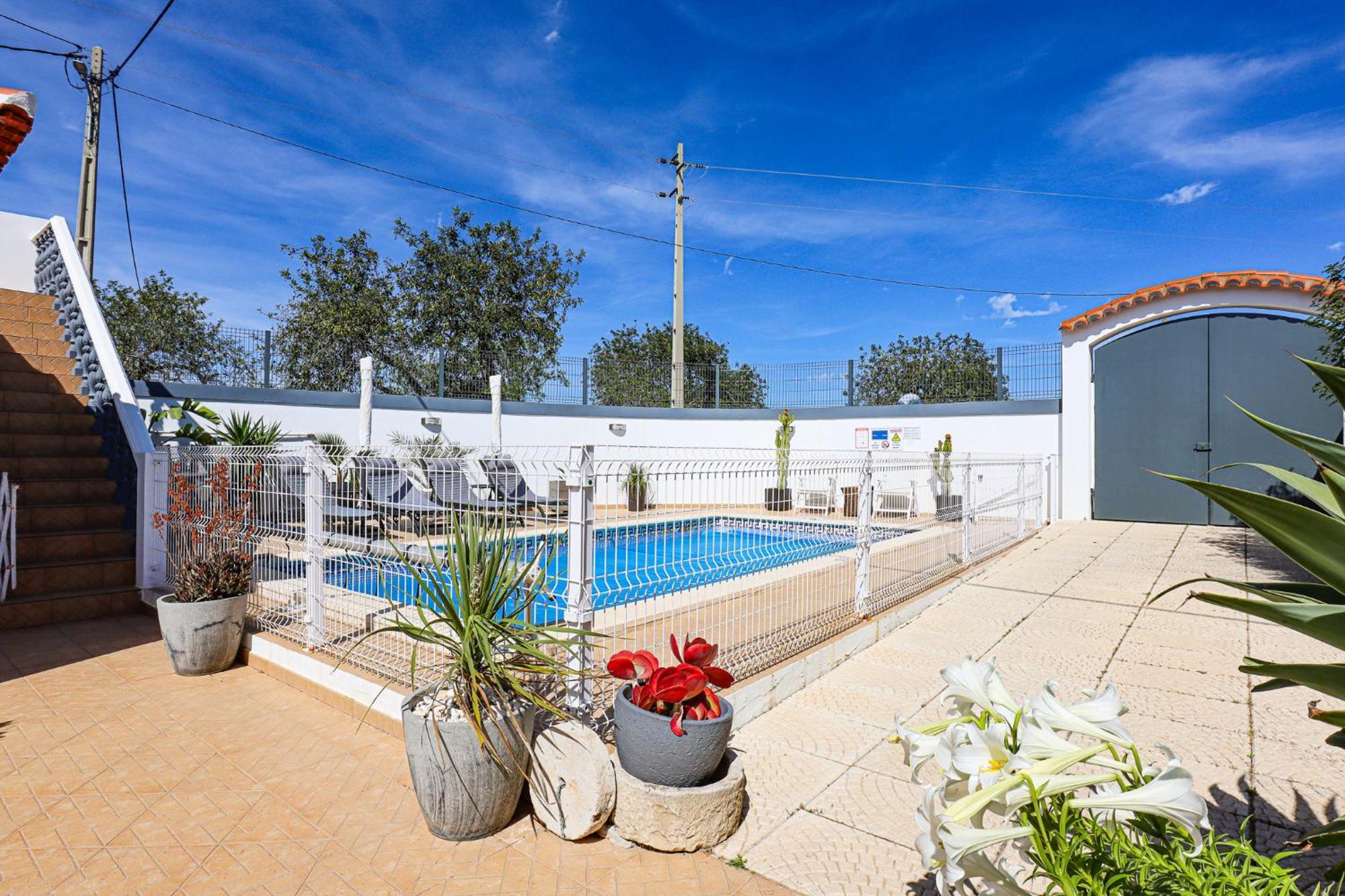 Vila Da Encosta - Private - Heated Swimming Pool - By Bedzy Albufeira Exterior foto